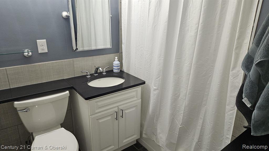 22700 Garrison Street, 705, Dearborn, MI 48124 — Photo 11