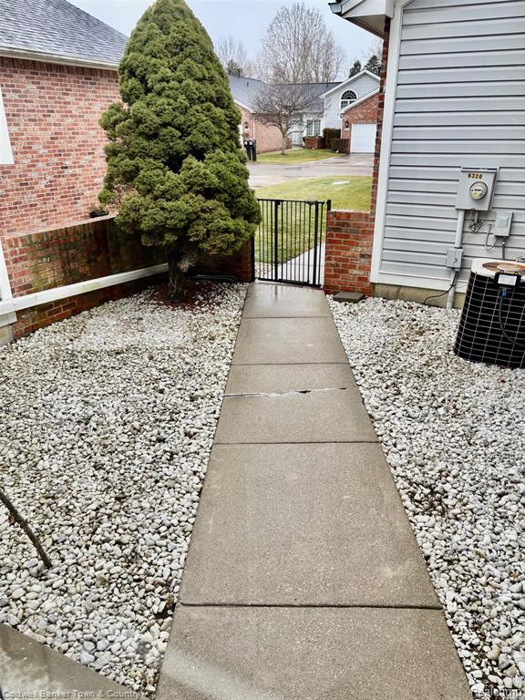 6320 Squire Lake Drive, Flushing, MI 48433 — Photo 3