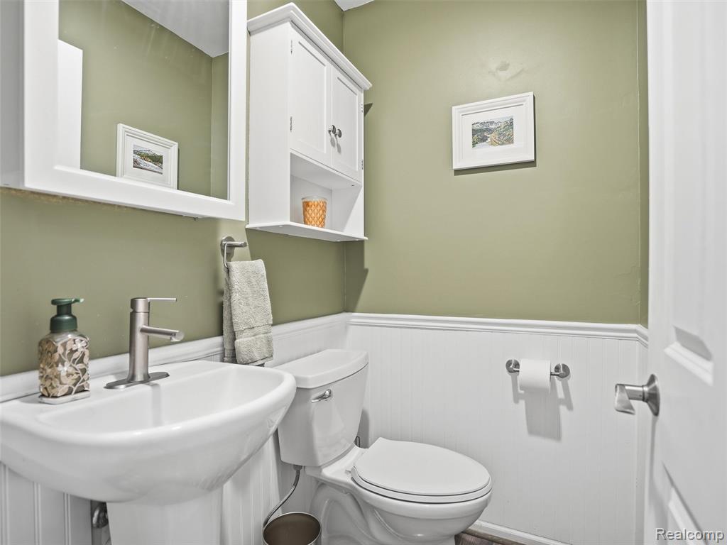 26450 Beamer Street, Harrison Township, MI — Photo 16