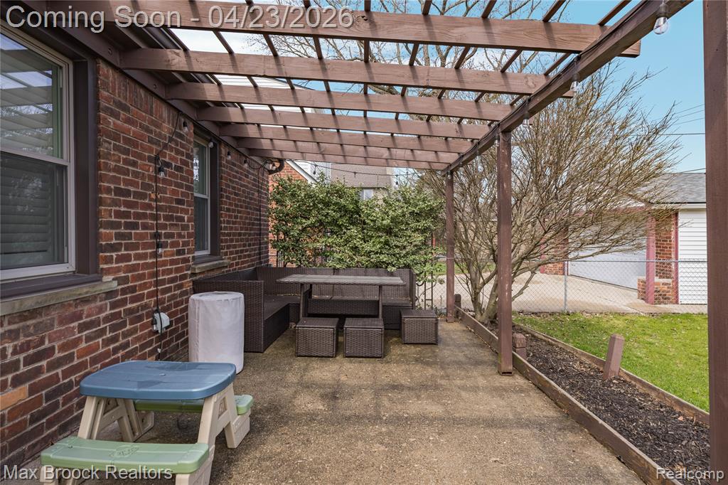 2048 Gardner Avenue, Berkley, MI 48072 — Photo 44