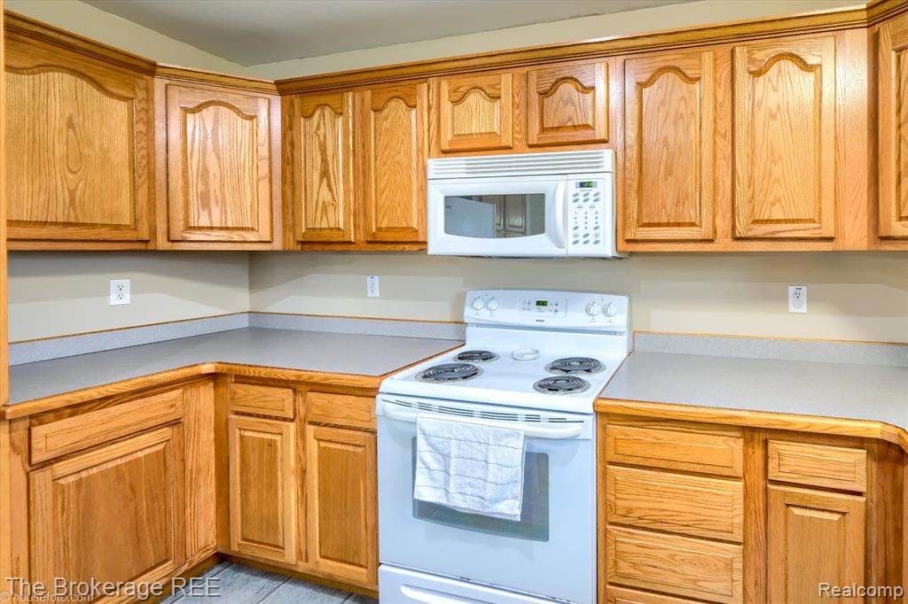 824 Janna Leigh Drive, Otter Lake, MI 48464 — Photo 26