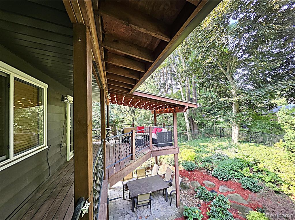 7120 Pebblecreek Road, West Bloomfield, MI — Photo 9