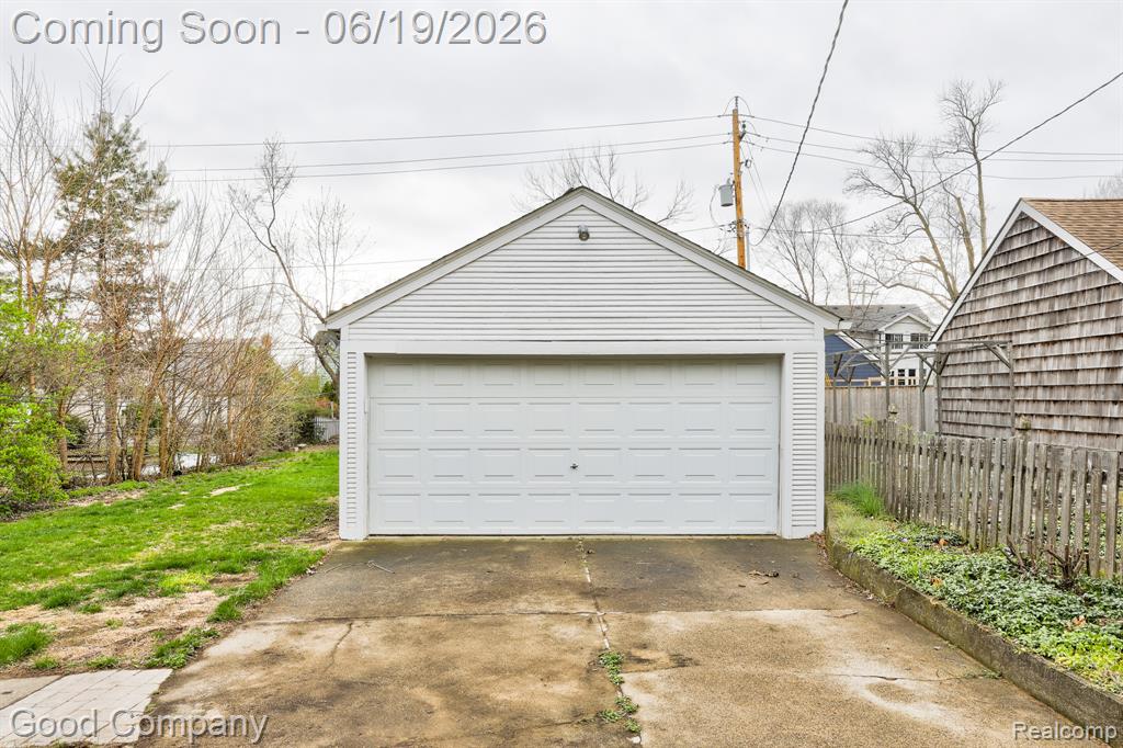 831 W Breckenridge Street, Ferndale, MI 48220 — Photo 49