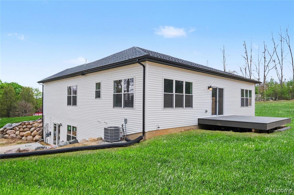 17311 Timber Creek, Holly, MI 48442 — Photo 27