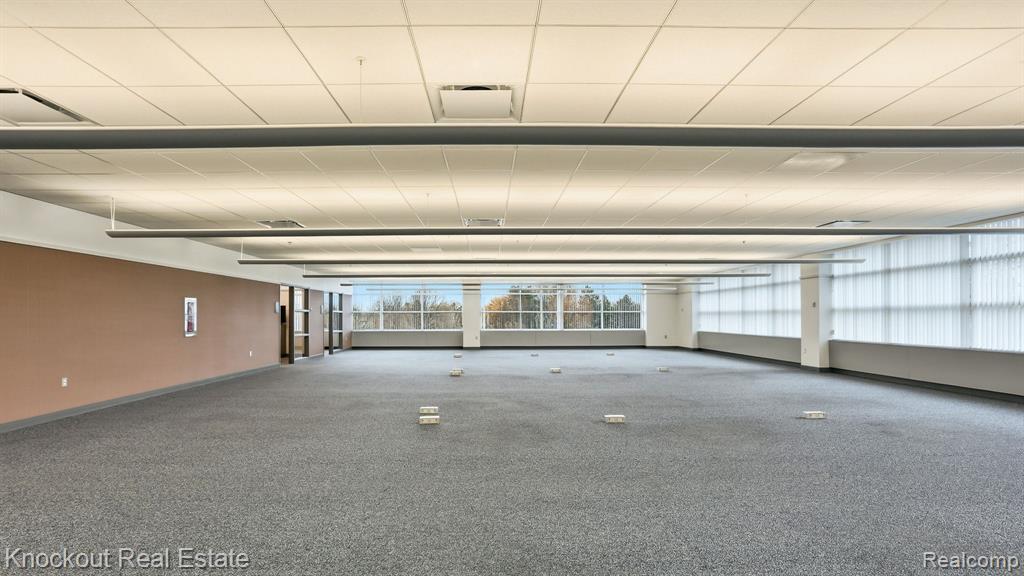 1 Mutual Avenue, Frankenmuth, MI — Photo 17