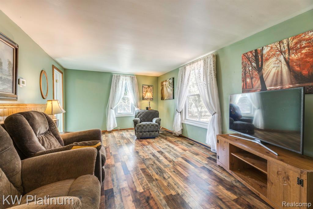 6674 Welch Road, Brockway, MI 48097 — Photo 6
