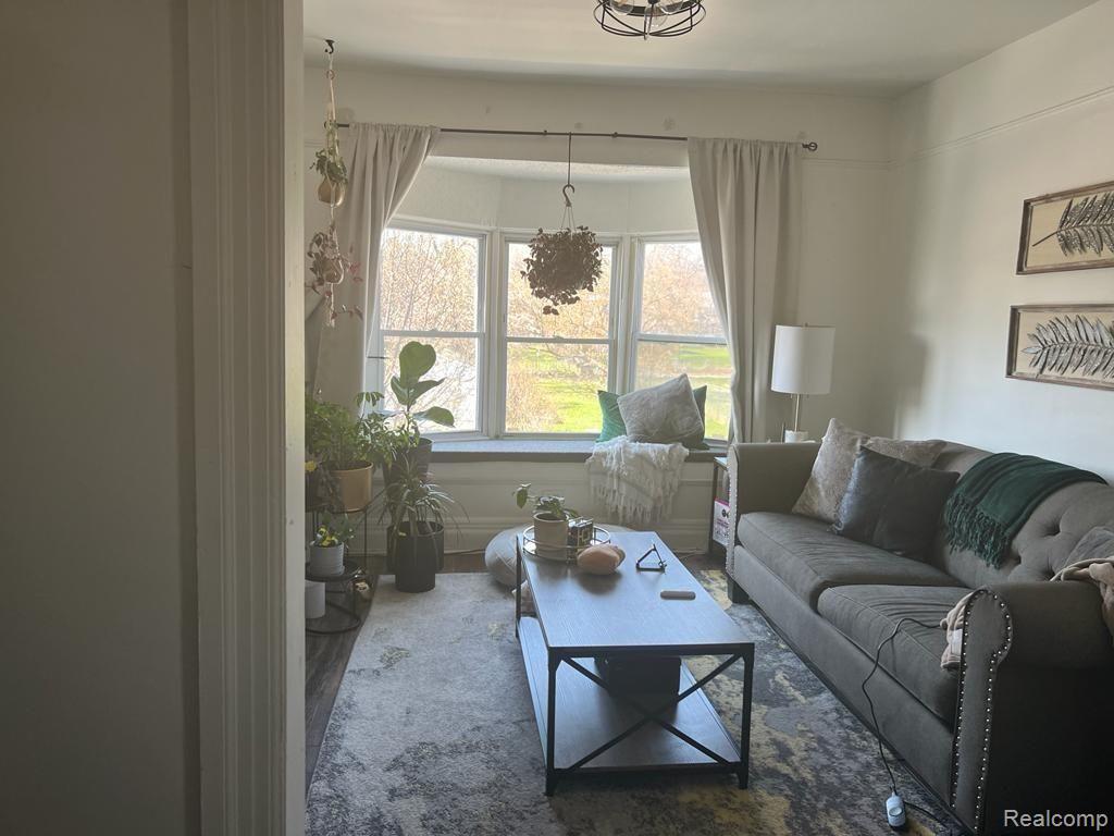 2150/2152 CRANE Street, Detroit, MI 48214 — Photo 18