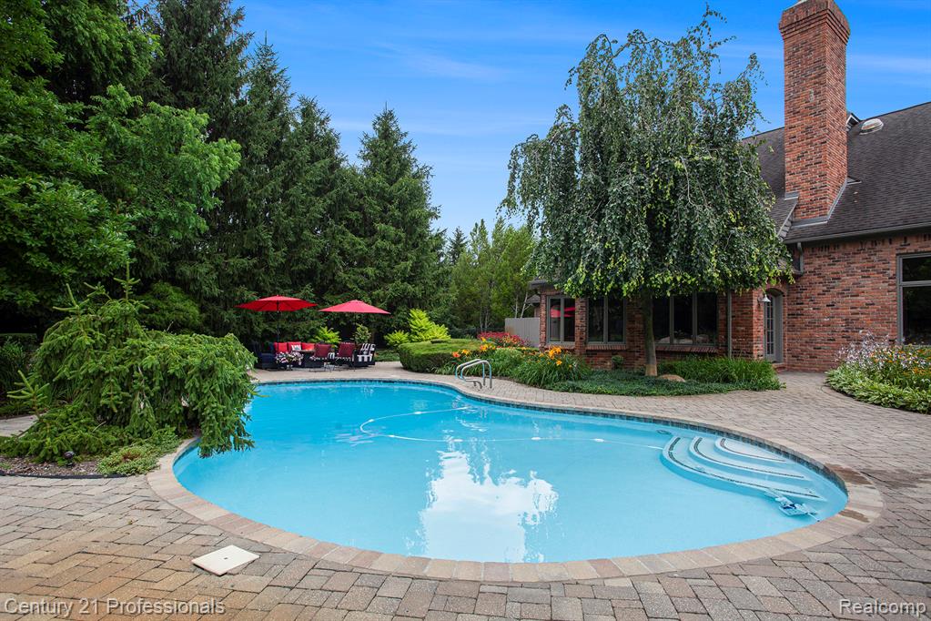 7717 Somerhill Lane, Clarkston, MI 48348 — Photo 9