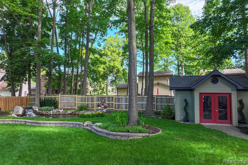 5327 Olde Saybrooke Road, Grand Blanc, MI 48439 — Photo 34
