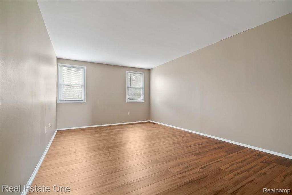 5139 BUCKINGHAM, Troy, MI 48098 — Photo 10