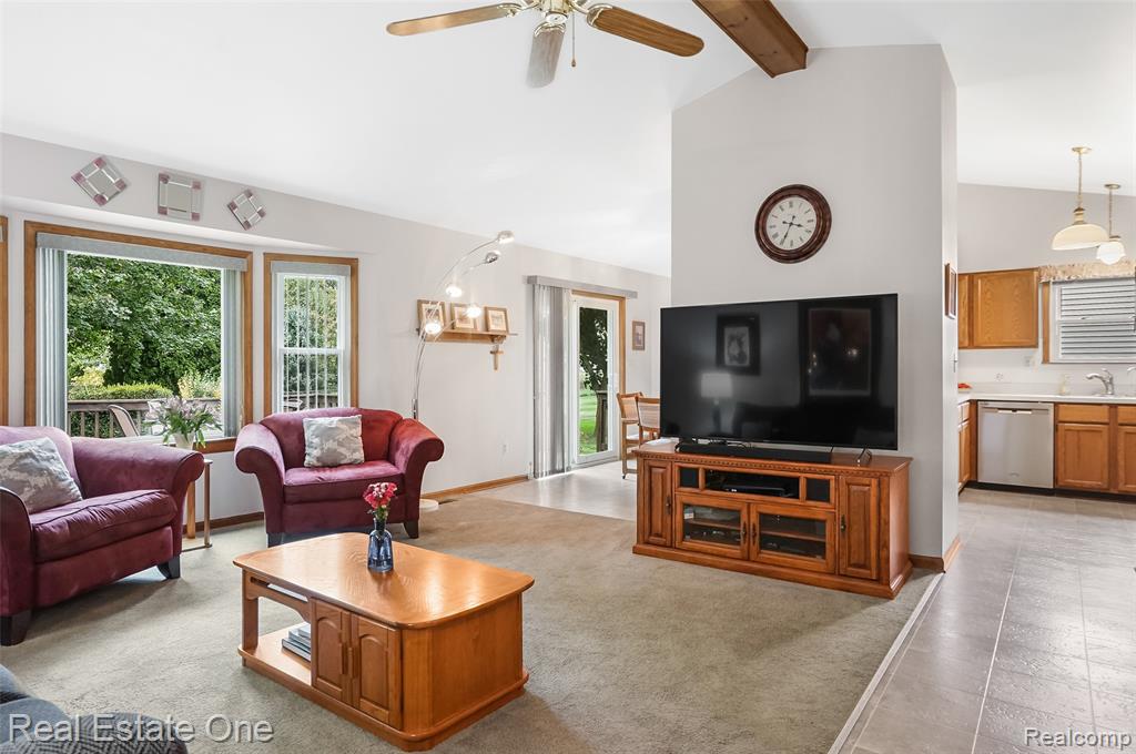 59652 Sunridge Drive, New Hudson, MI 48165 — Photo 5