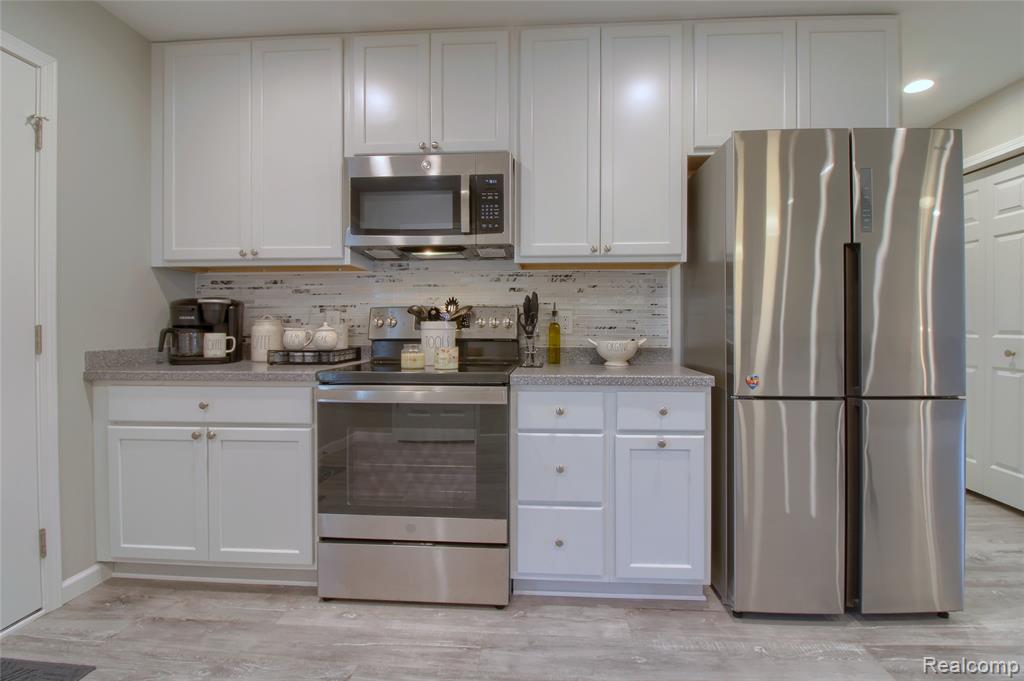 792 Meadows Court, Grass Lake, MI 49240 — Photo 7