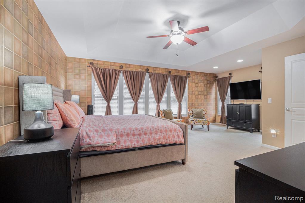 49532 GREAT FALLS Road, Canton, MI 48188 — Photo 23