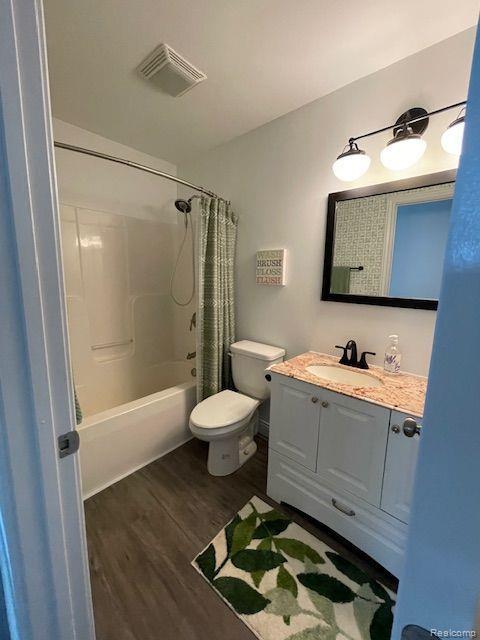 4247 JANICE Court, Fort Gratiot, MI 48059 — Photo 24