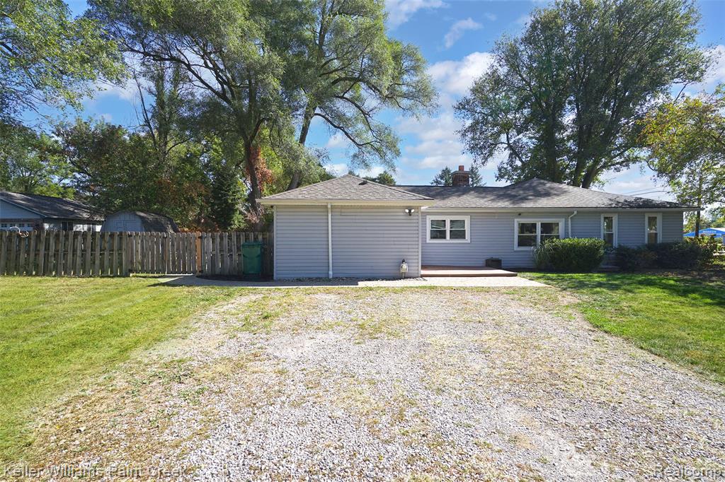 3530 Davison Road, Lapeer, MI 48446 — Photo 28