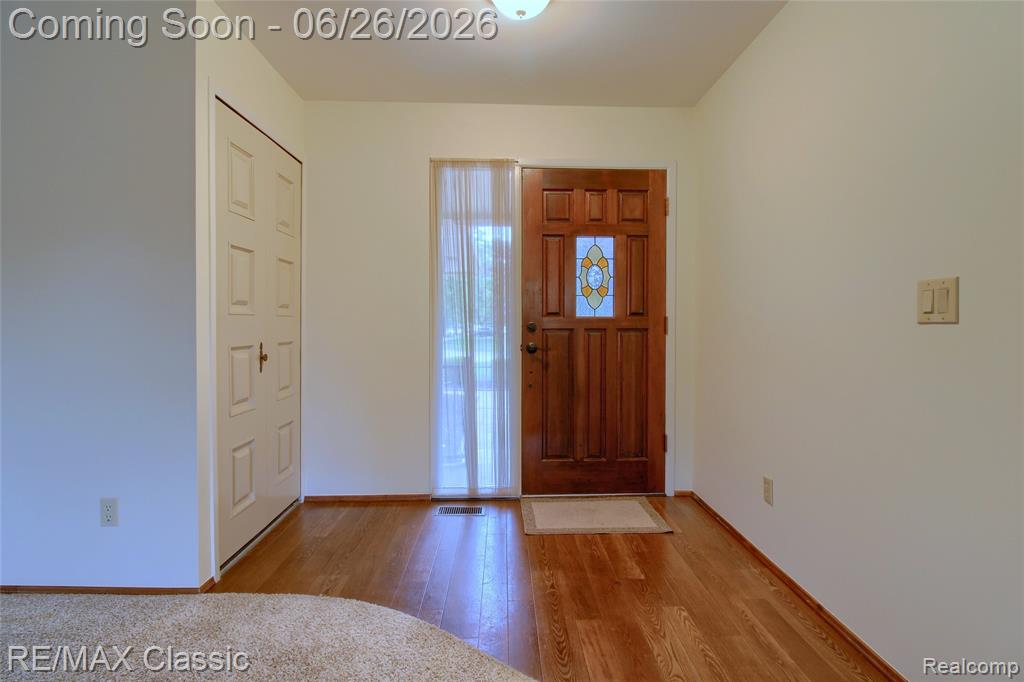 6957 Carriage Hills Drive, Canton, MI 48187 — Photo 4