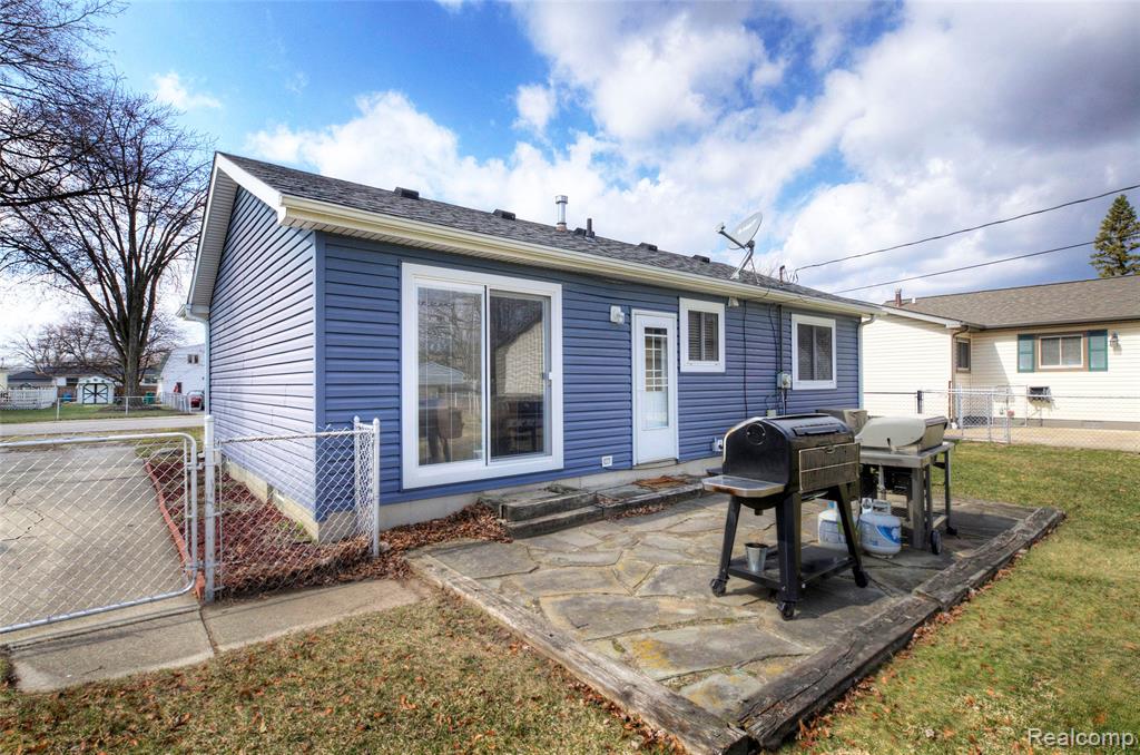 1817 S Pasadena Avenue, Ypsilanti, MI 48198 — Photo 40