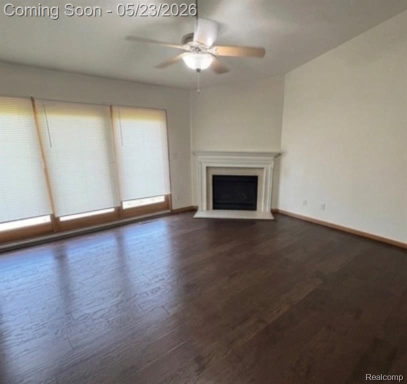 6145 Crystal Lake Drive, Romulus, MI 48174 — Photo 10