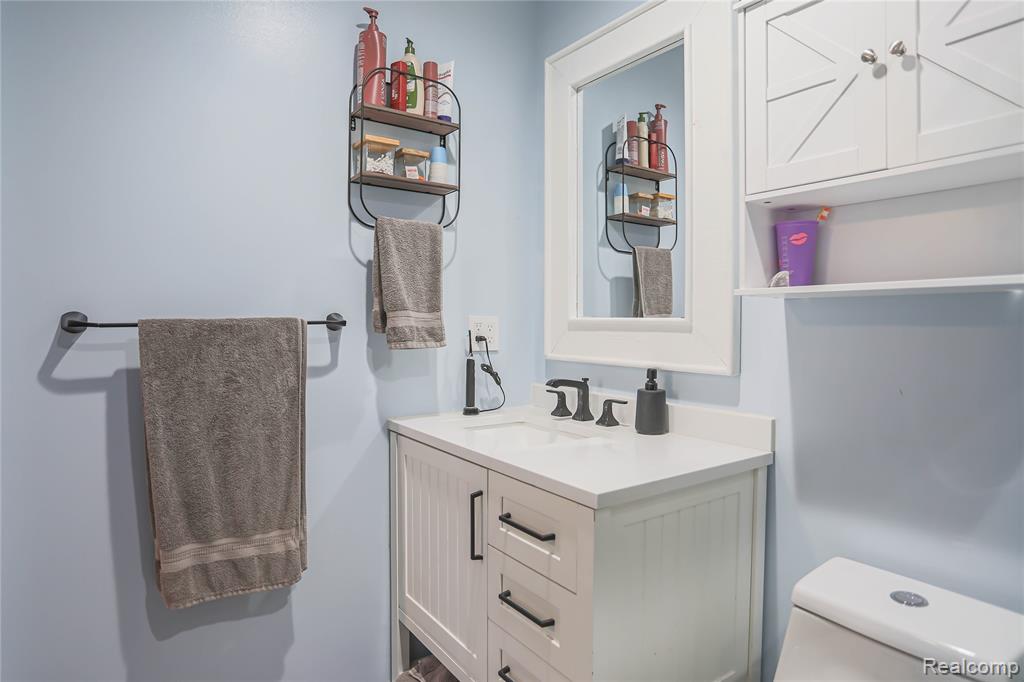 39567 Macomber Street, Harrison Township, MI — Photo 37