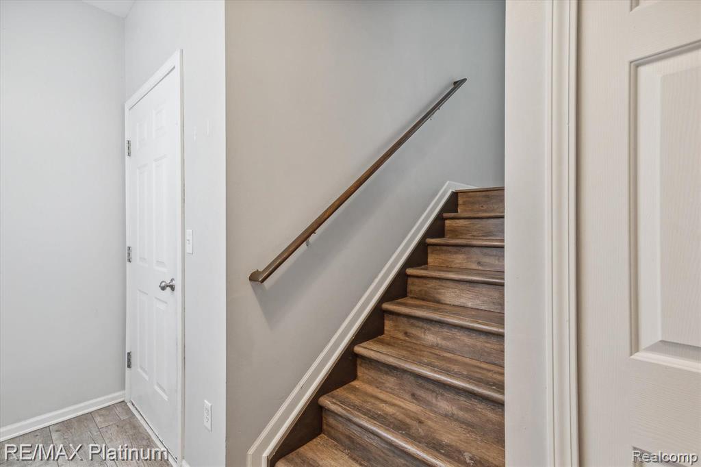 3380 KNEELAND Circle, Howell, MI 48843 — Photo 3