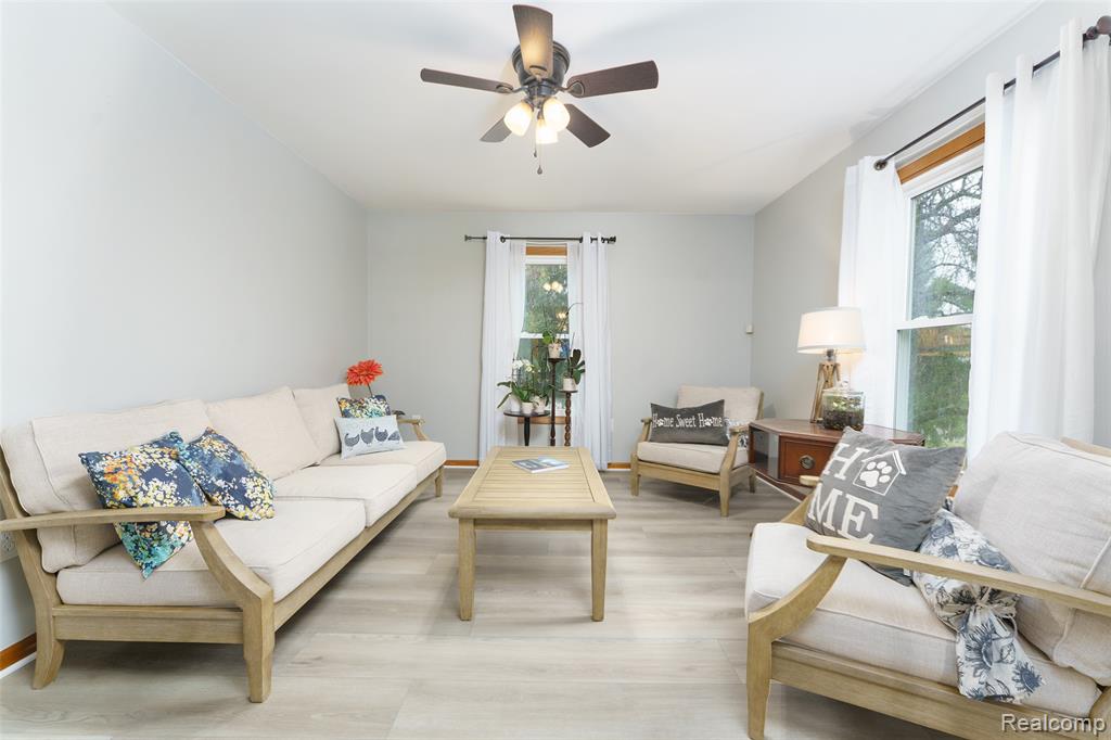 12921 Ann Lynn Drive, South Lyon, MI 48178 — Photo 9