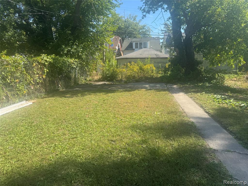 18900 Cardoni Street, Detroit, MI 48203 — Photo 5