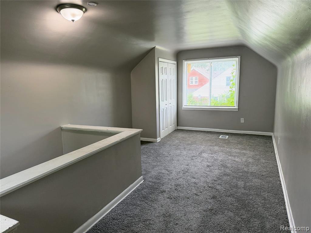 14903 Woodmont Avenue, Detroit, MI 48227 — Photo 7