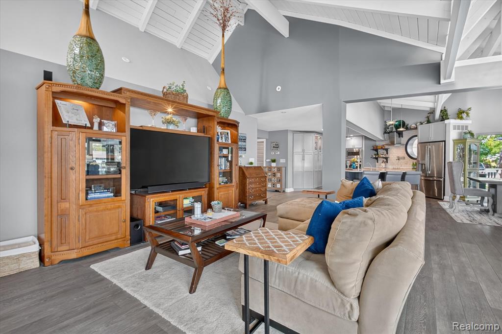 5050 Surfwood Drive, Commerce Twp, MI 48382 — Photo 19