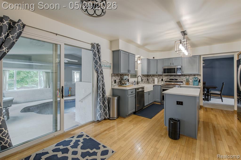 2241 Elkridge Circle, Highland, MI 48356 — Photo 21
