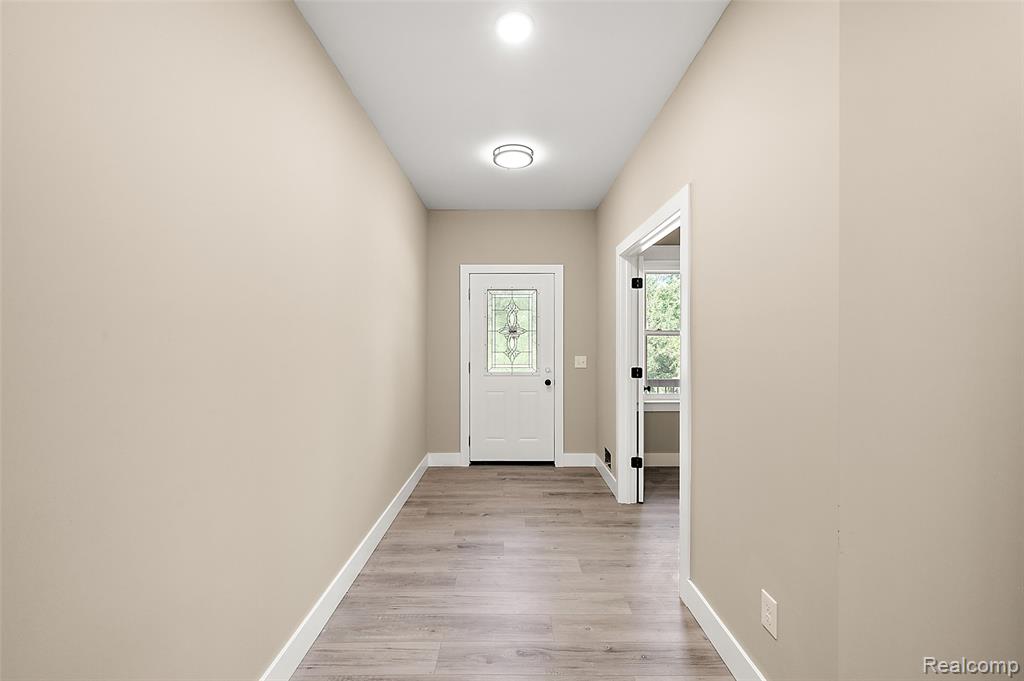 9355 Andersonville Road, Clarkston, MI — Photo 14