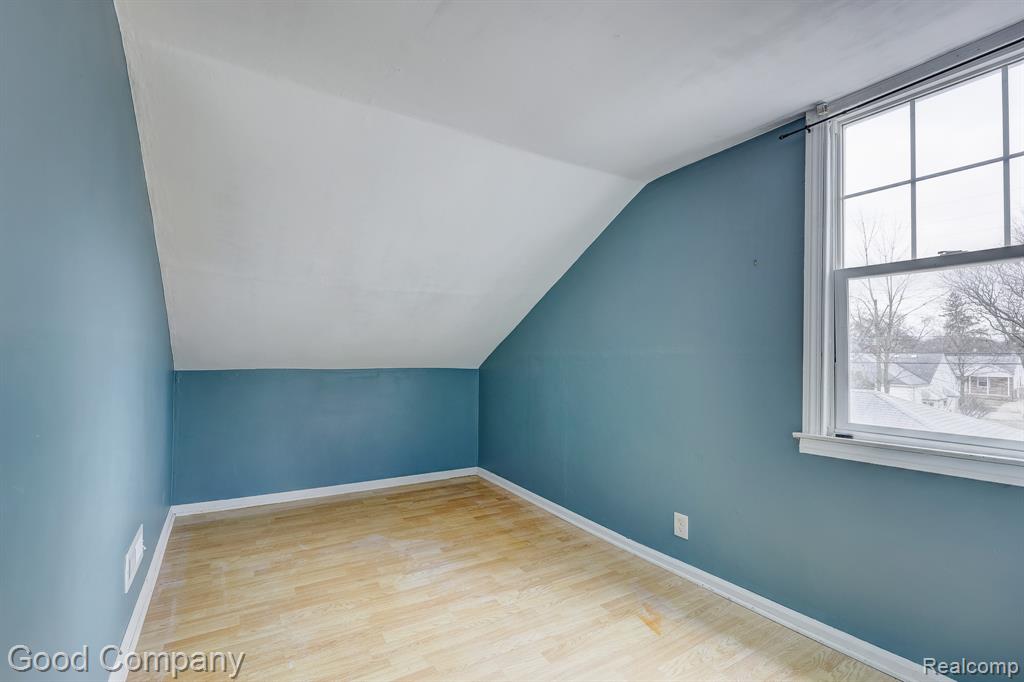 736 E Meyers Avenue, Hazel Park, MI 48030 — Photo 30