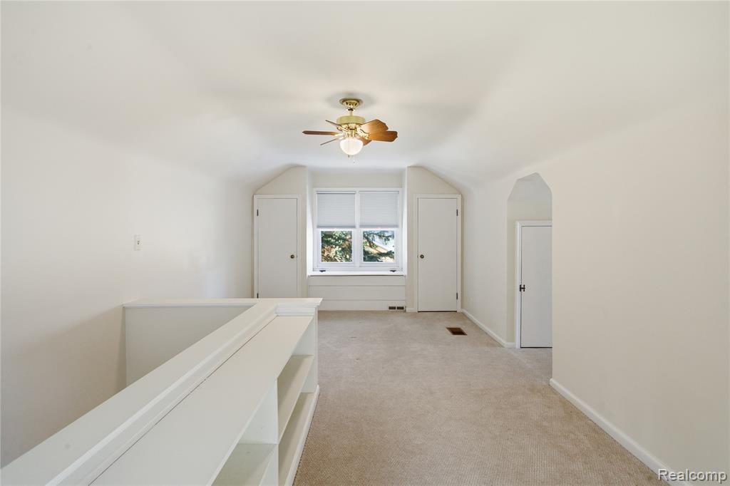 929 Larkmoor Boulevard, Berkley, MI 48072 — Photo 14