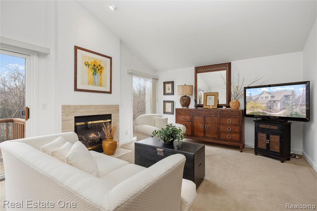 7026 Daventry Woods Drive, West Bloomfield, MI — Photo 26
