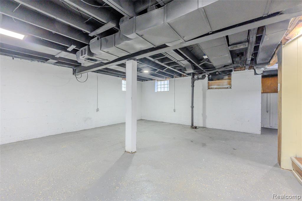 14720 E State Fair Street, Detroit, MI 48205 — Photo 33