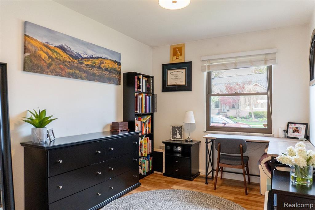 509 W PARKER Avenue, Madison Heights, MI 48071 — Photo 15