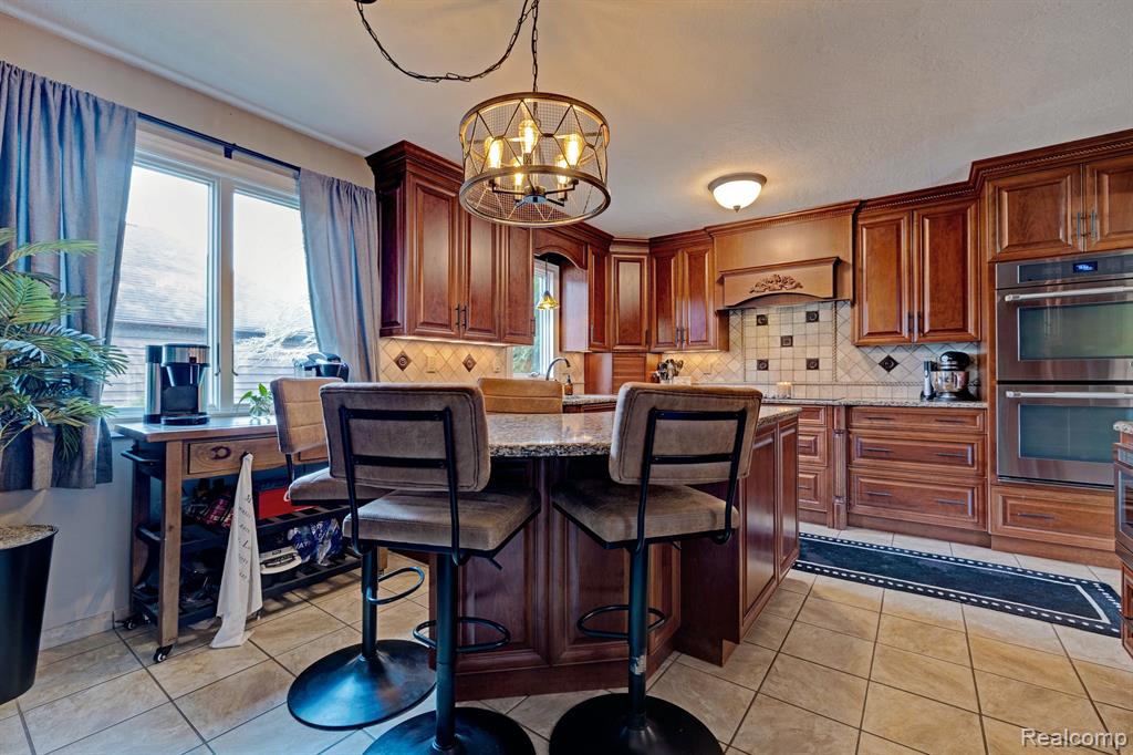 4704 CRUTCHFIELD Drive, Saginaw, MI 48638 — Photo 18