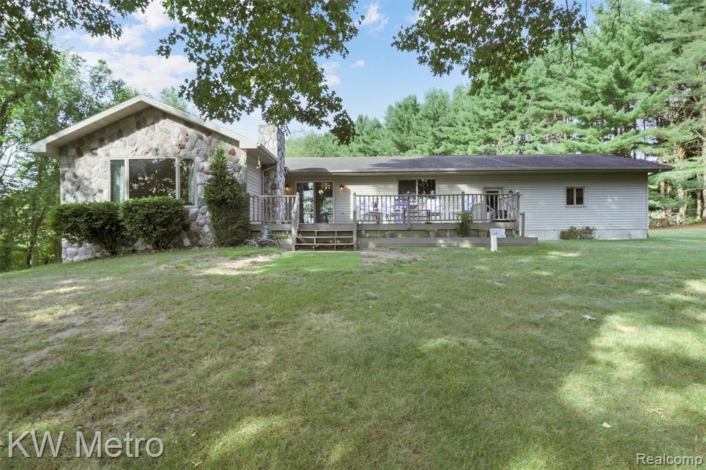 355 Dockham Road, Columbiaville, MI 48421 — Photo 36