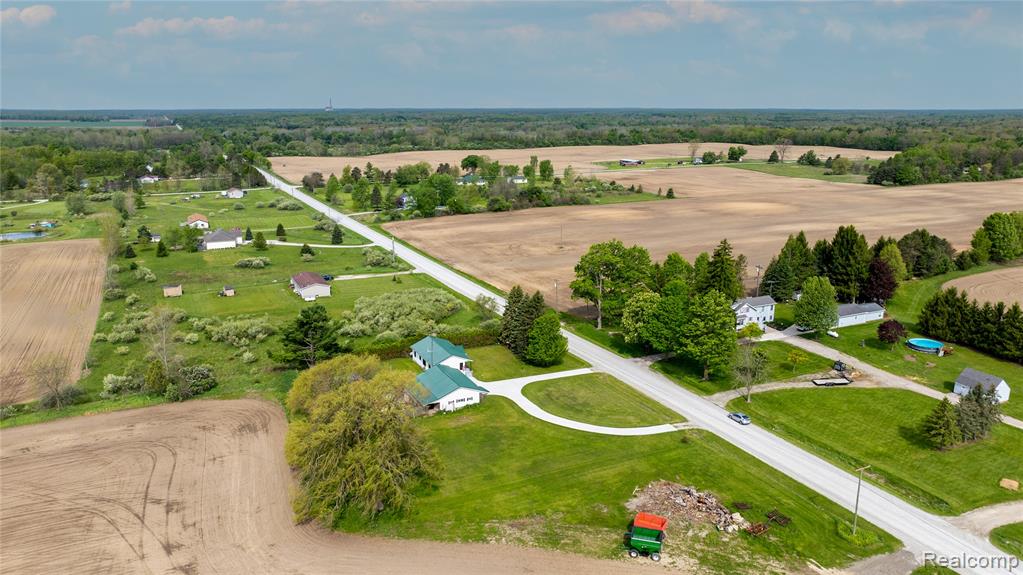 6373 Norman Road, Grant, MI 48032 — Photo 26