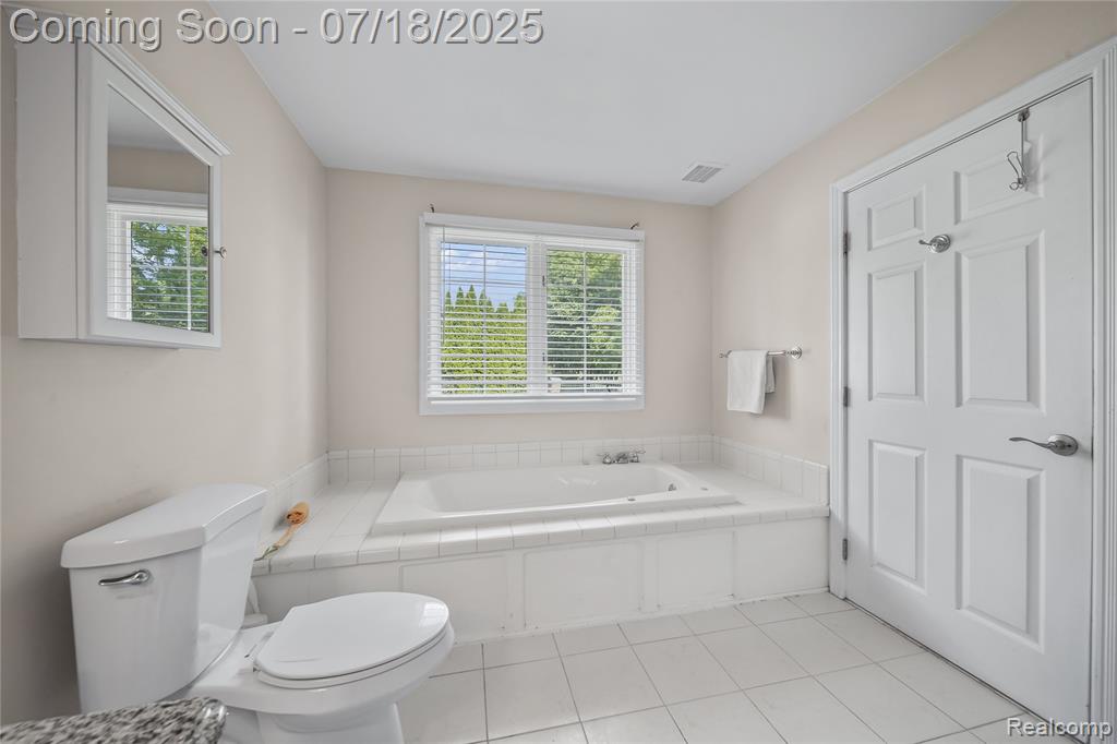 54030 Dequindre Road, Shelby Twp, MI 48316 — Photo 17