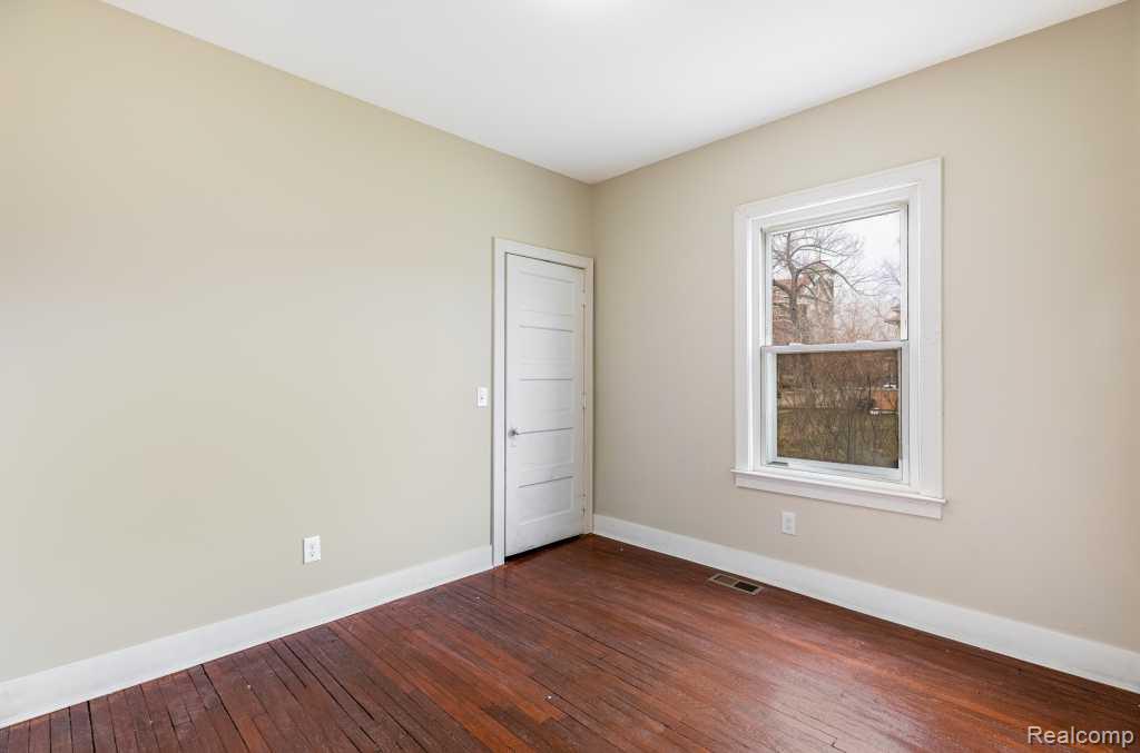 1436 Baldwin Street, Detroit, MI 48214 — Photo 10