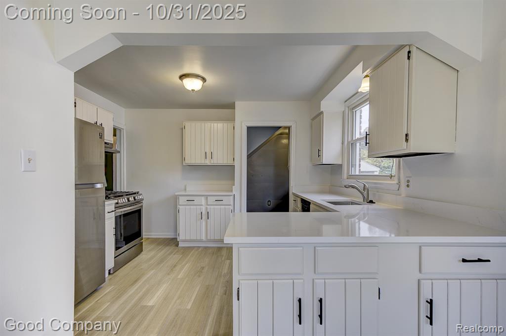 719 N Blair Avenue, Royal Oak, MI 48067 — Photo 10