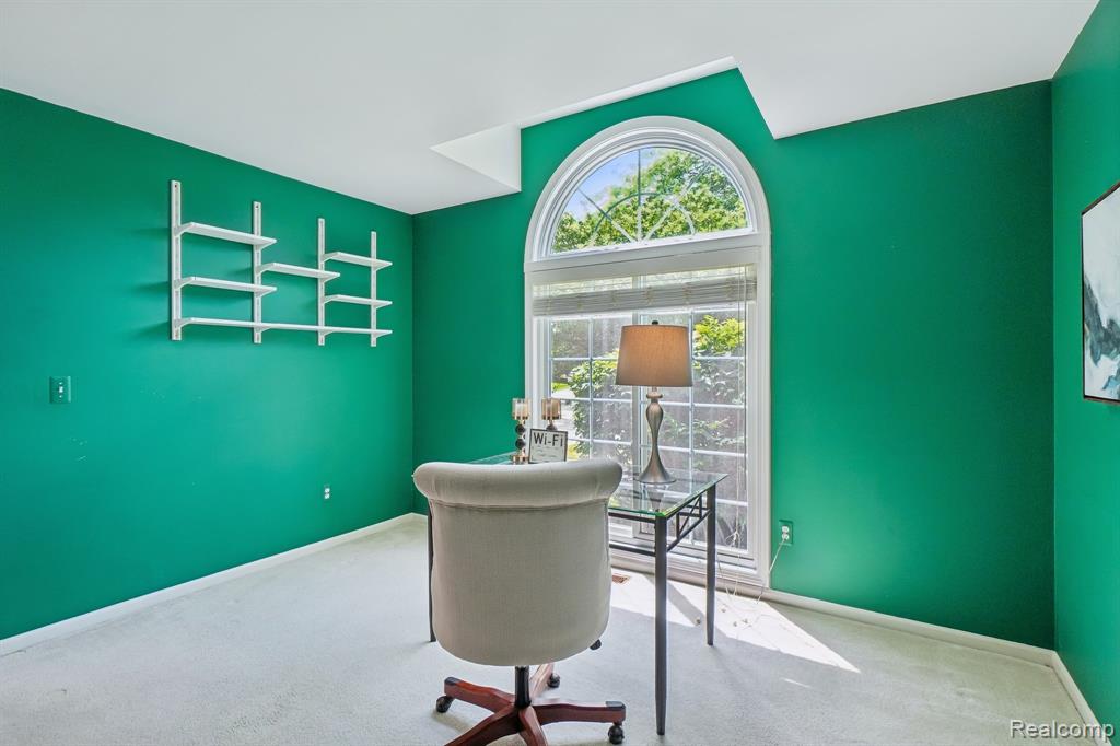 42738 Wimbleton Way, Novi, MI 48377 — Photo 14