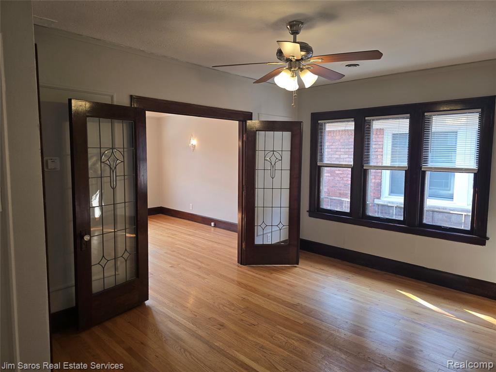 910 Beaconsfield 2N Avenue, Grosse Pointe, MI 48230 — Photo 6