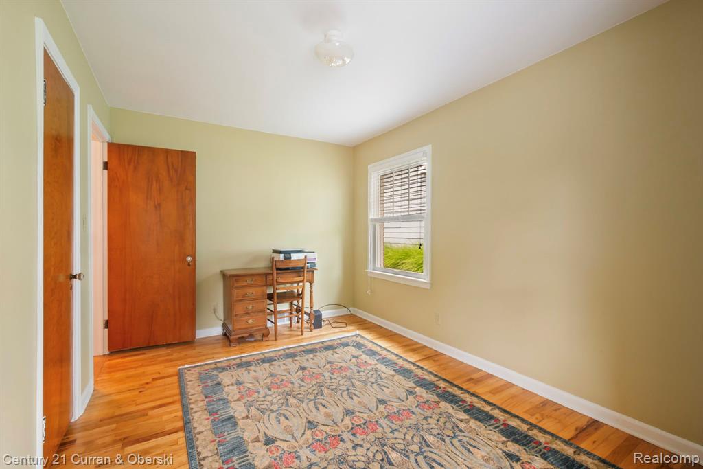 551 N Evergreen Street, Plymouth, MI 48170 — Photo 30