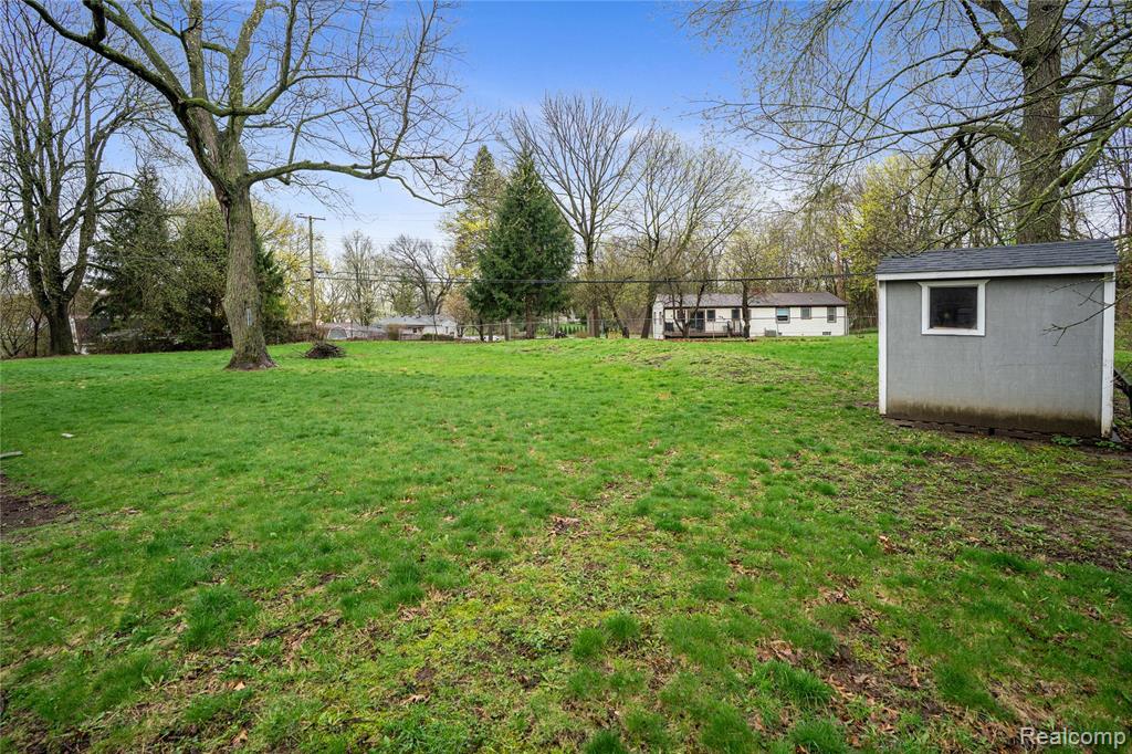 620 S Briarvale Drive, Auburn Hills, MI 48326 — Photo 28