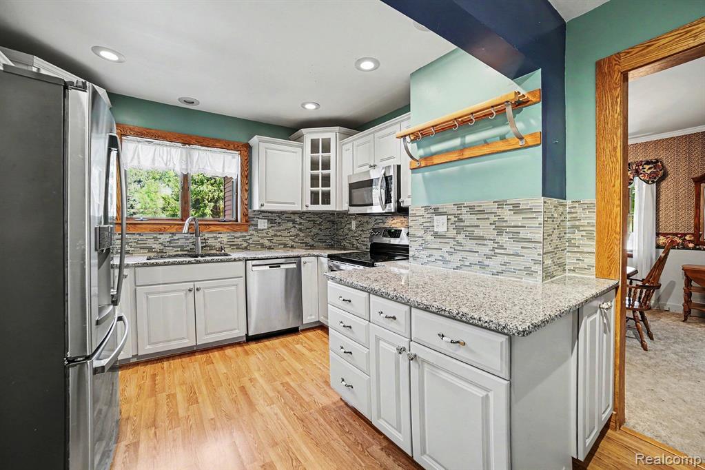 4345 N Michigan Avenue, Saginaw, MI 48604 — Photo 9