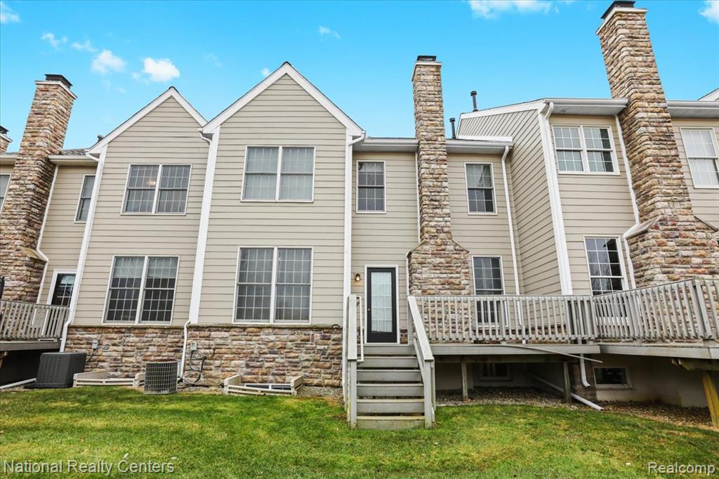 49944 Blackberry Trail, 55, Novi, MI — Photo 23