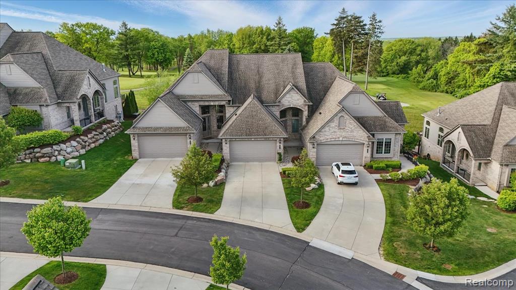 5696 Knob Hill Circle, 24, Clarkston, MI 48348 — Photo 31