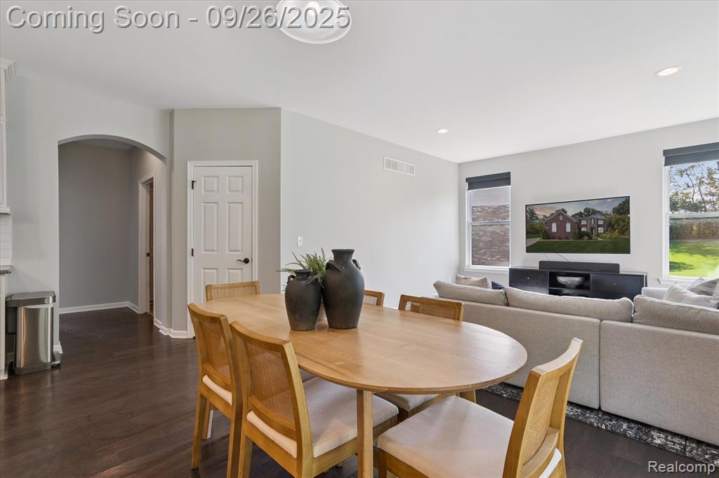 62249 Keeneland Court, South Lyon, MI 48178 — Photo 8