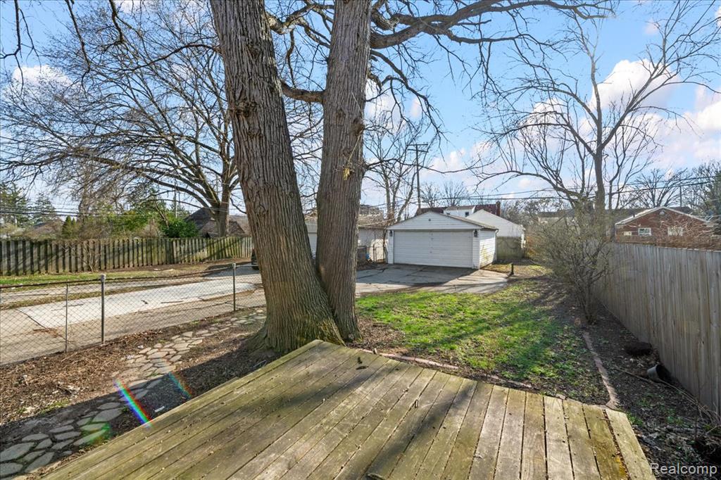 4323 Kensington Avenue, Detroit, MI 48224 — Photo 45